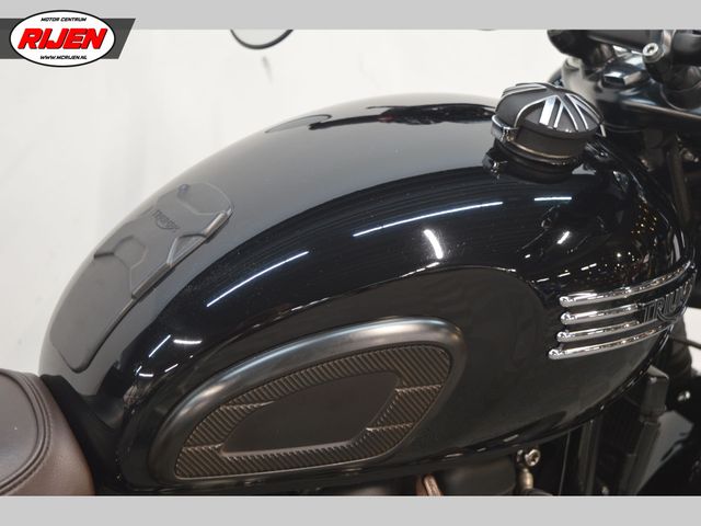 triumph - bonneville-t-120-black