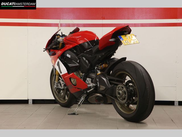 ducati - panigale-v4-s