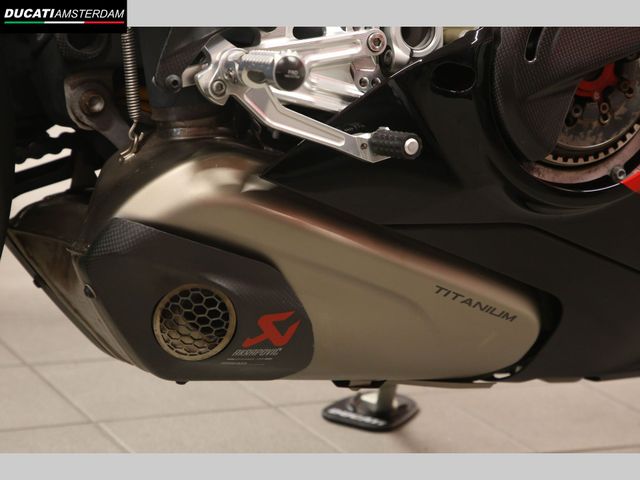 ducati - panigale-v4-s