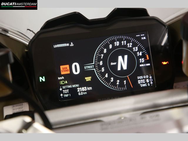 ducati - panigale-v4-s