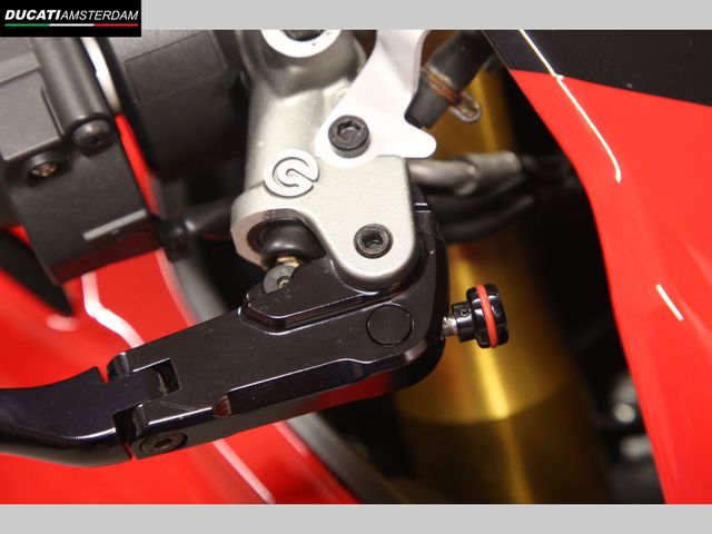 ducati - panigale-v4-s