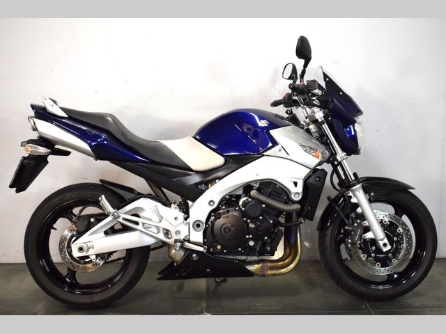suzuki - gsr-600