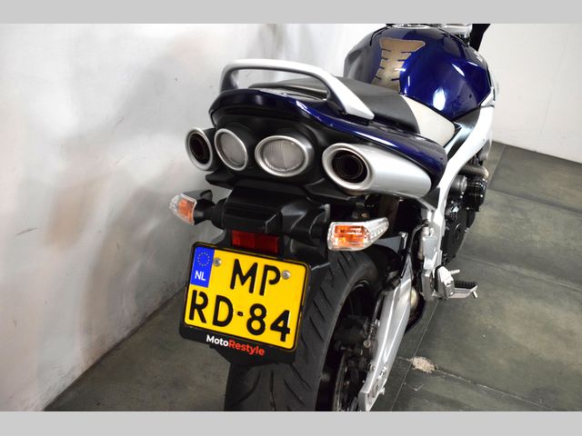 suzuki - gsr-600