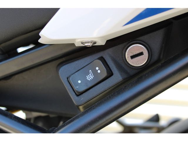 bmw - r-1250-rs