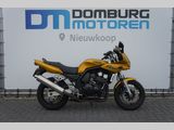 YAMAHA FZS 600 FAZER
