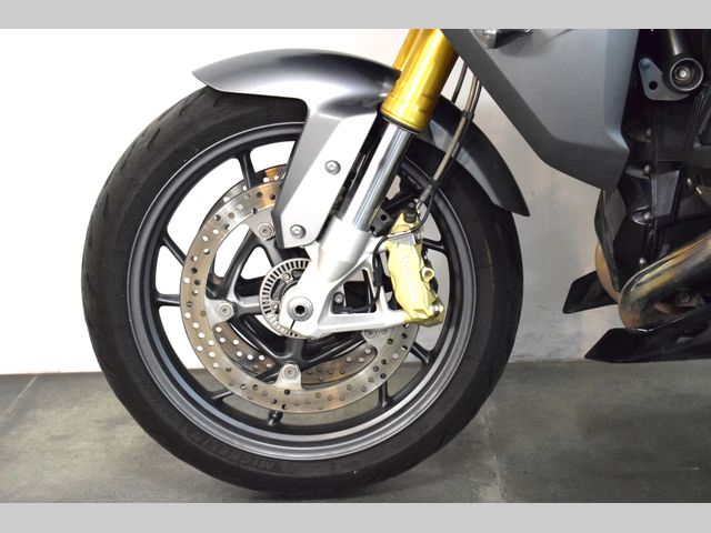 bmw - r-1200-rs