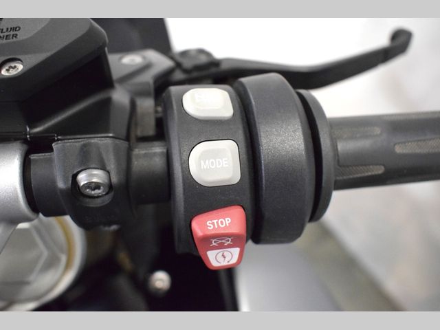 bmw - r-1200-rs