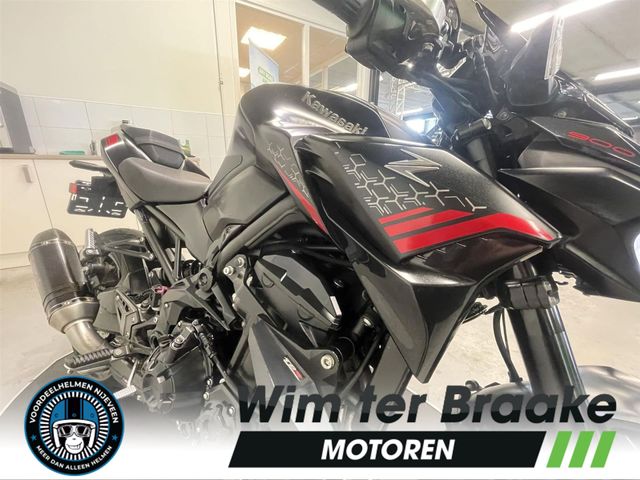 kawasaki - z900