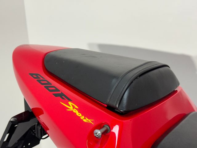 honda - cbr-600-f