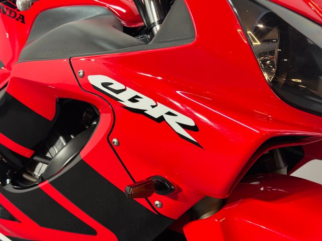 honda - cbr-600-f