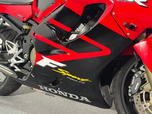 honda - cbr-600-f