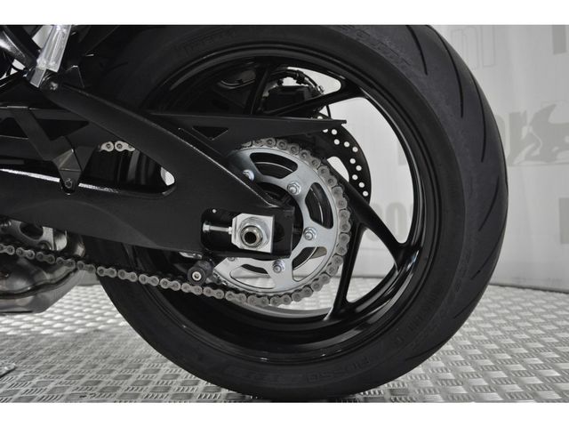 suzuki - gsx-s-1000-street-x-treme
