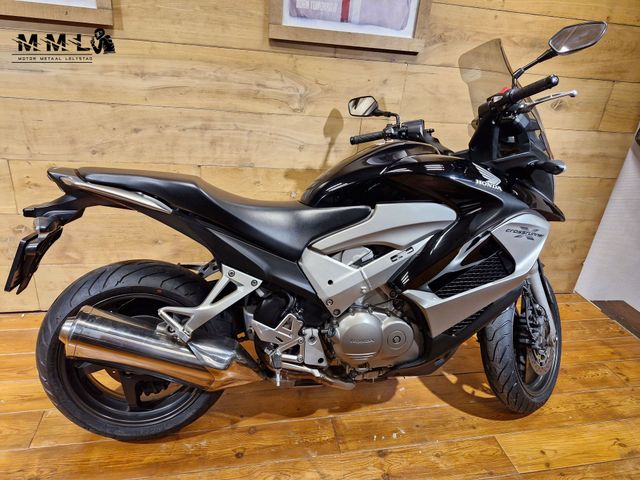 honda - vfr-800-x-crossrunner