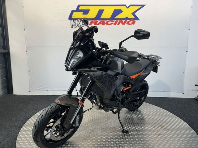 ktm - 890-smt
