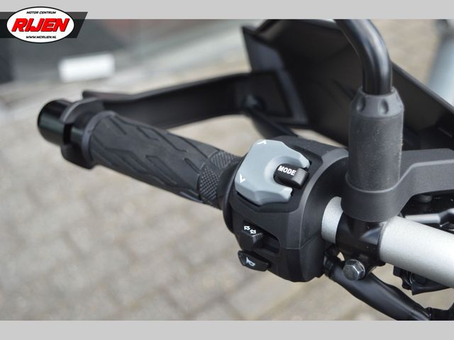 suzuki - v-strom-800-de