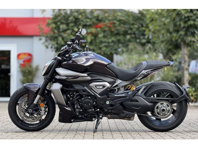 ducati - xdiavel-v4