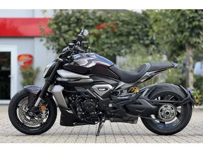 DUCATI XDIAVEL V4 – foto 2