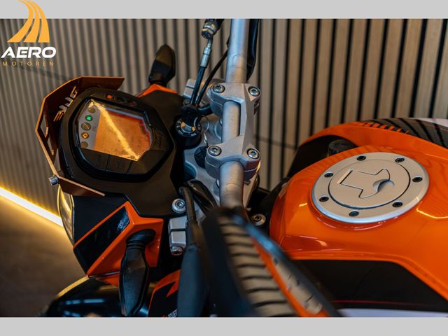 ktm - 125-duke