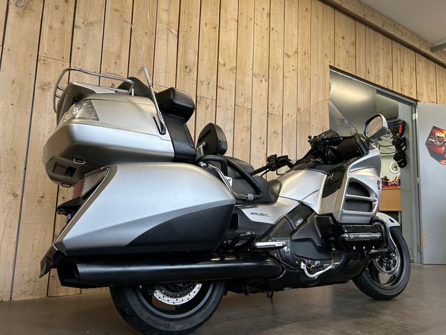 honda - gl-1800-goldwing-abs