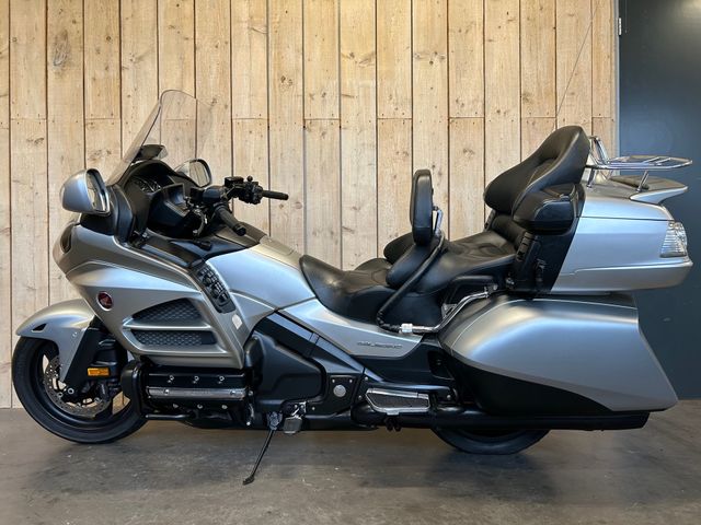 honda - gl-1800-goldwing-abs