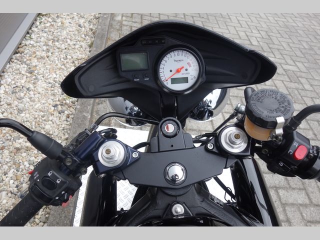 triumph - speed-four