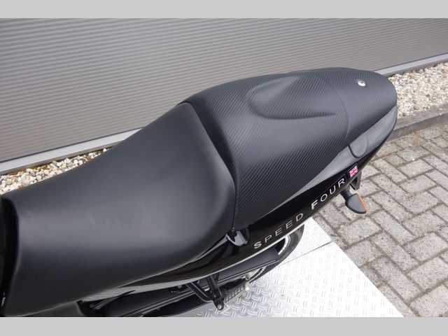 triumph - speed-four