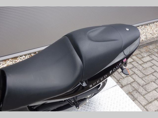 triumph - speed-four