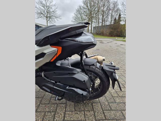 peugeot - xp-400-allure