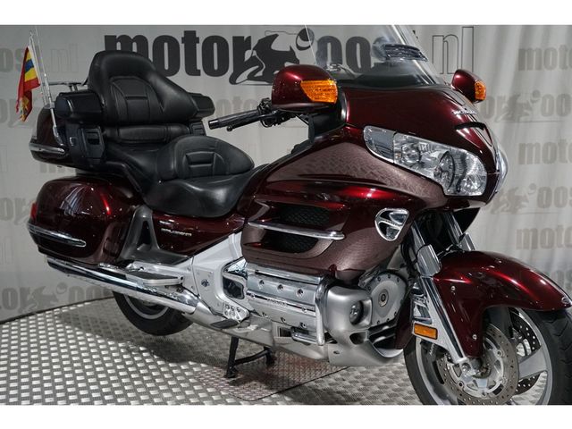 honda - gl-1800-goldwing-abs