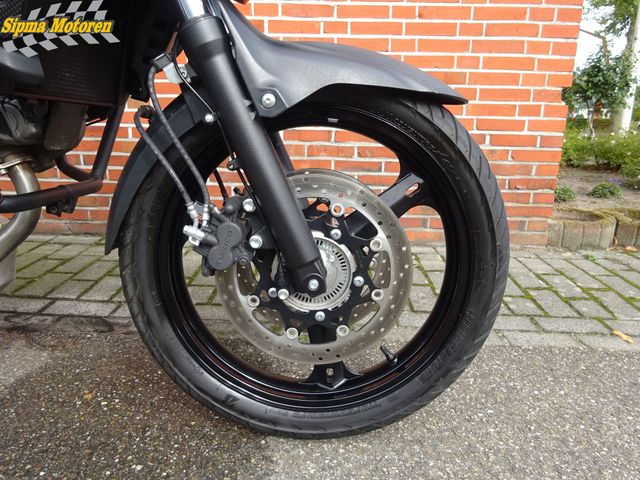 suzuki - v-strom-650-a-touring