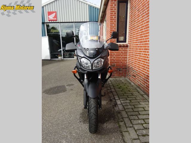 suzuki - v-strom-650-a-touring