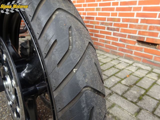 suzuki - v-strom-650-a-touring