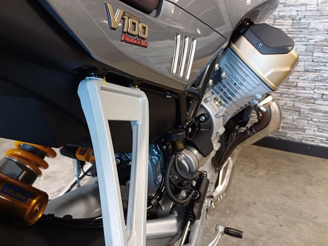 moto-guzzi - v-100-mandello-s