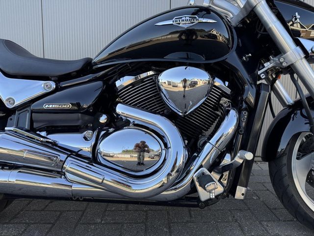 suzuki - m-1500-intruder