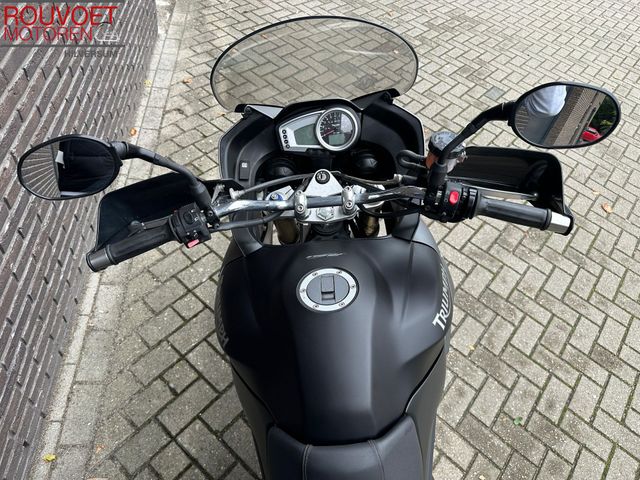 triumph - tiger-1050-sport