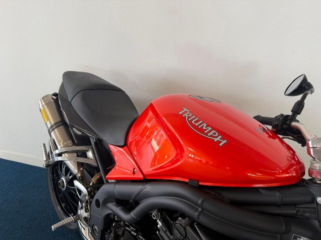 triumph - speed-triple-1050