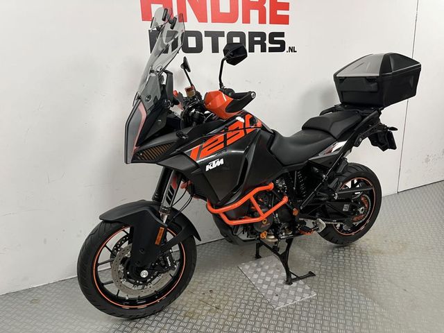 ktm - 1290-super-adventure-s