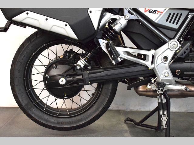 moto-guzzi - v-85-tt-travel