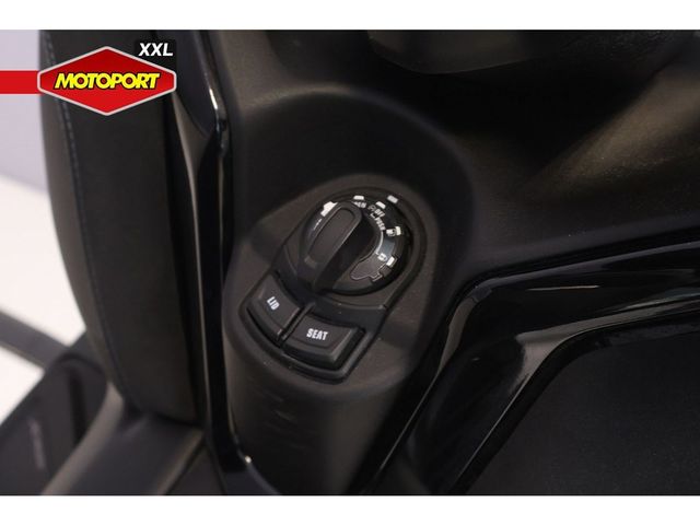 yamaha - x-max-300-tech-max