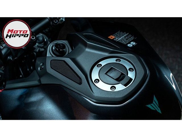 yamaha - mt-09-y-amt
