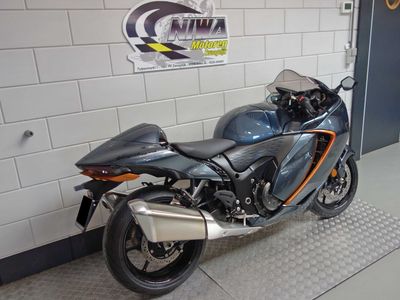 SUZUKI HAYABUSA 1300 – foto 3