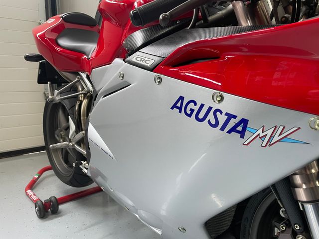 mv-agusta - f4-750-s-1-1