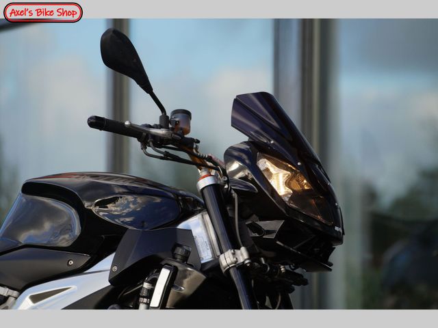 aprilia - tuono-1000-r