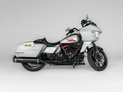 HARLEY-DAVIDSON ROAD GLIDE SCREAMIN EAGLE CVO FLTRXSE – foto 4