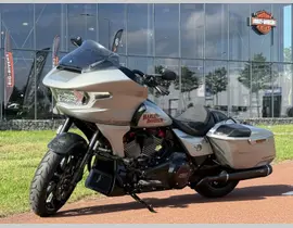 Harley-Davidson Road Glide Screamin Eagle CVO Fltrxse 2025 occasion