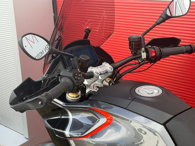 moto-guzzi - v-100-mandello-s