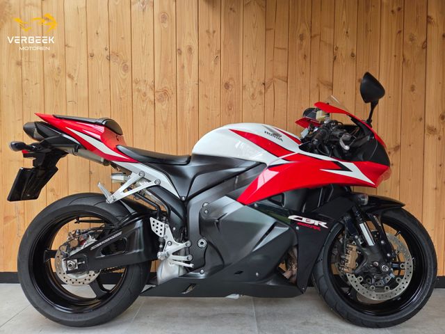 honda - cbr-600-rr-c-abs