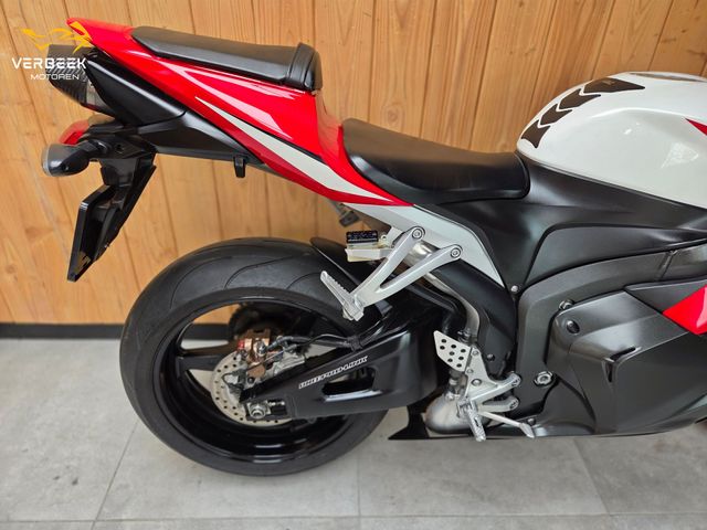 honda - cbr-600-rr-c-abs