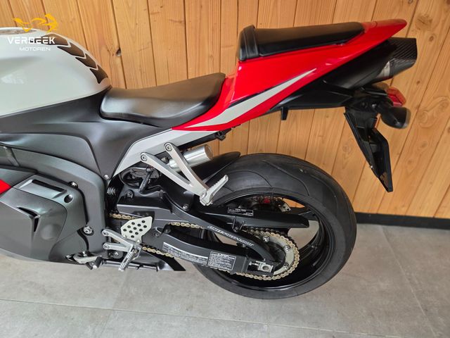 honda - cbr-600-rr-c-abs