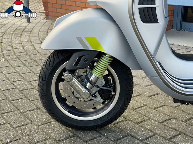 vespa - gts-super-tech-300